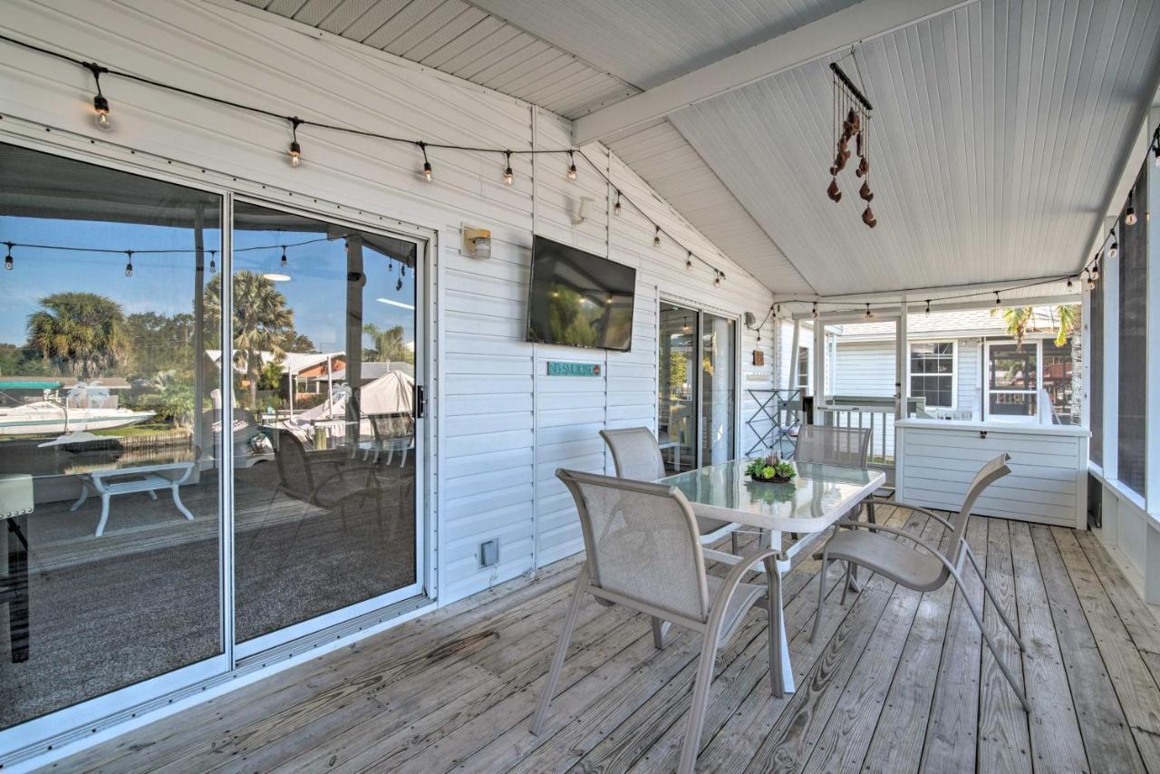Retreat On The River With Boat Dock, Porch, And Grill! Хомосасса Экстерьер фото